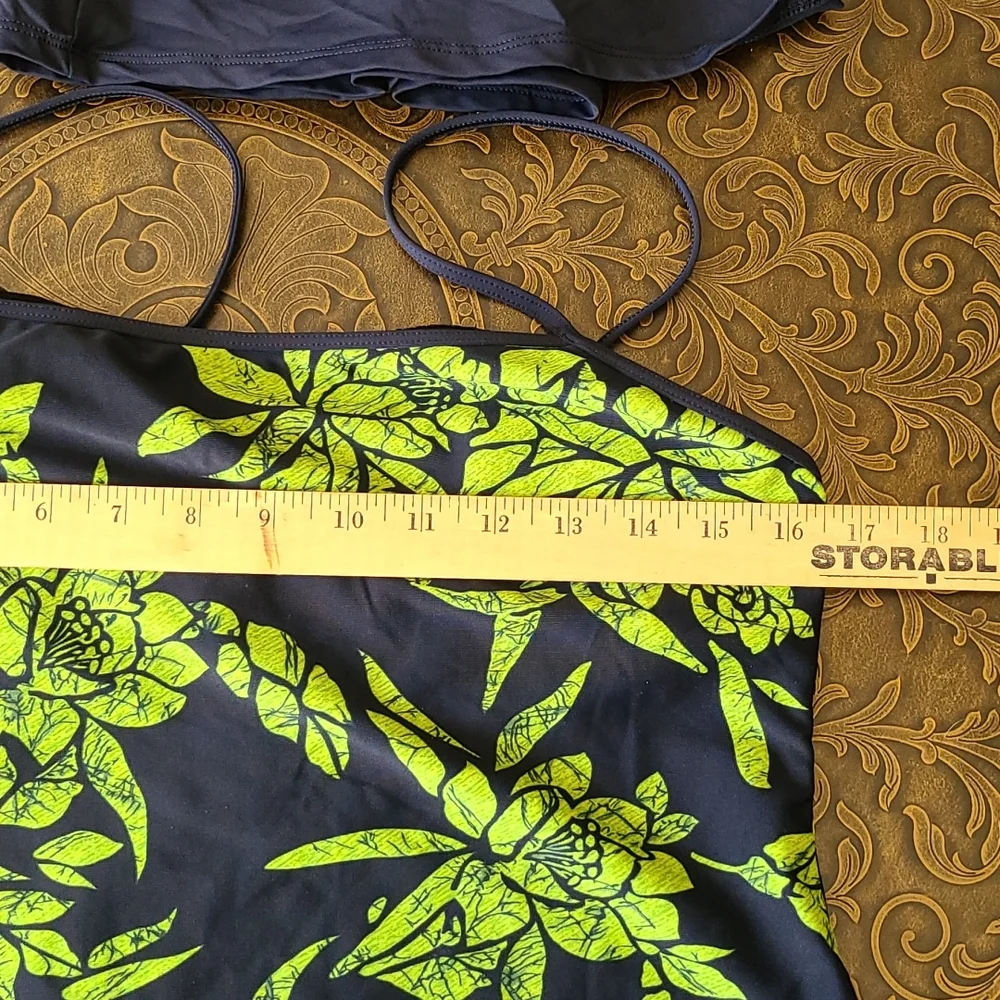 Nautica 2 piece swimsuit - Picture 6 of 10